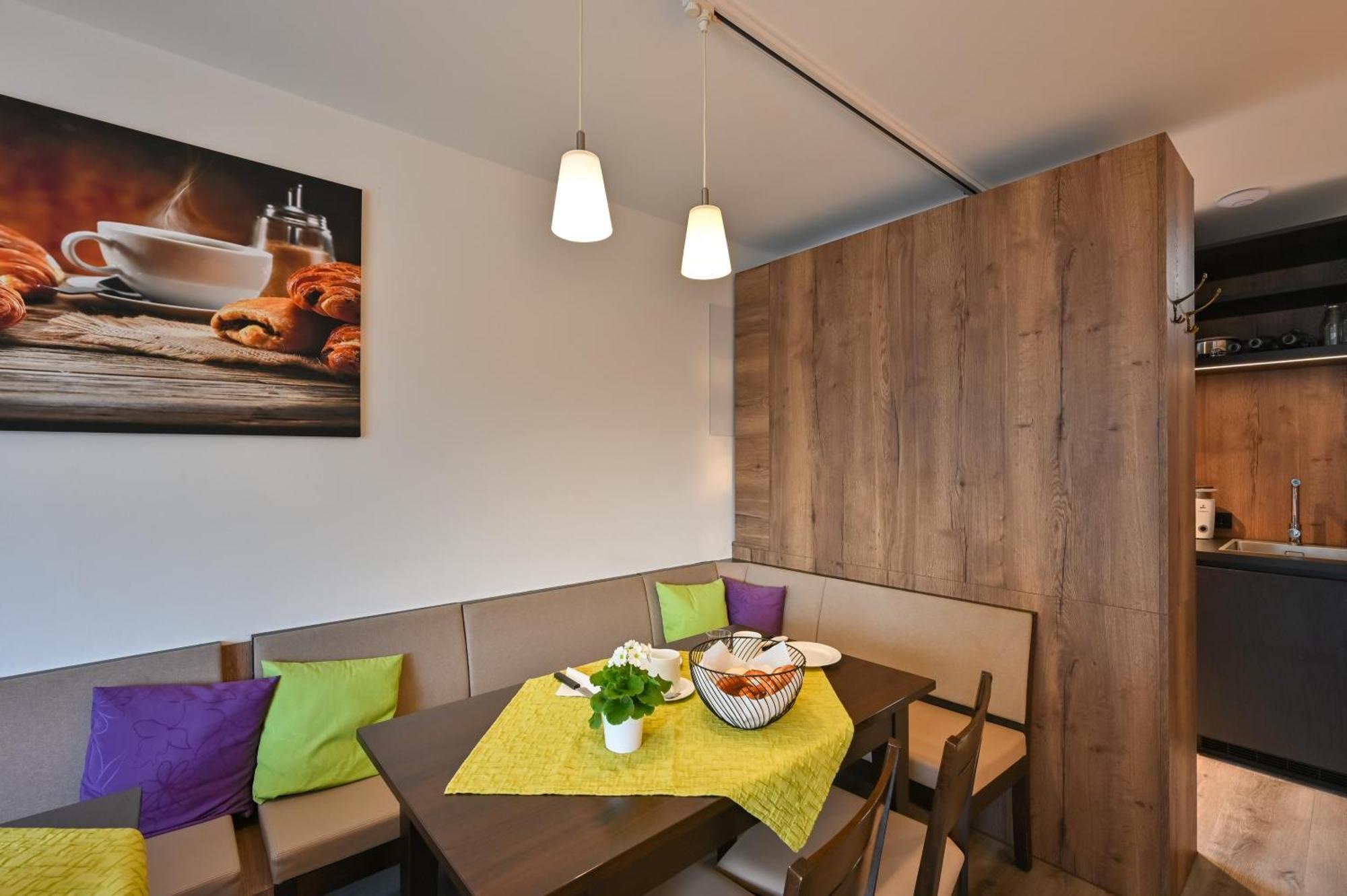 Hotel Gaestehaus Stock Zimmer Kaffeesaeckle FDH Exterior foto